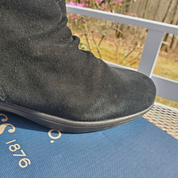 LIKE NEW G.H. Bass & Co | Monica Lite Comfort Boot - Picture 7 of 9